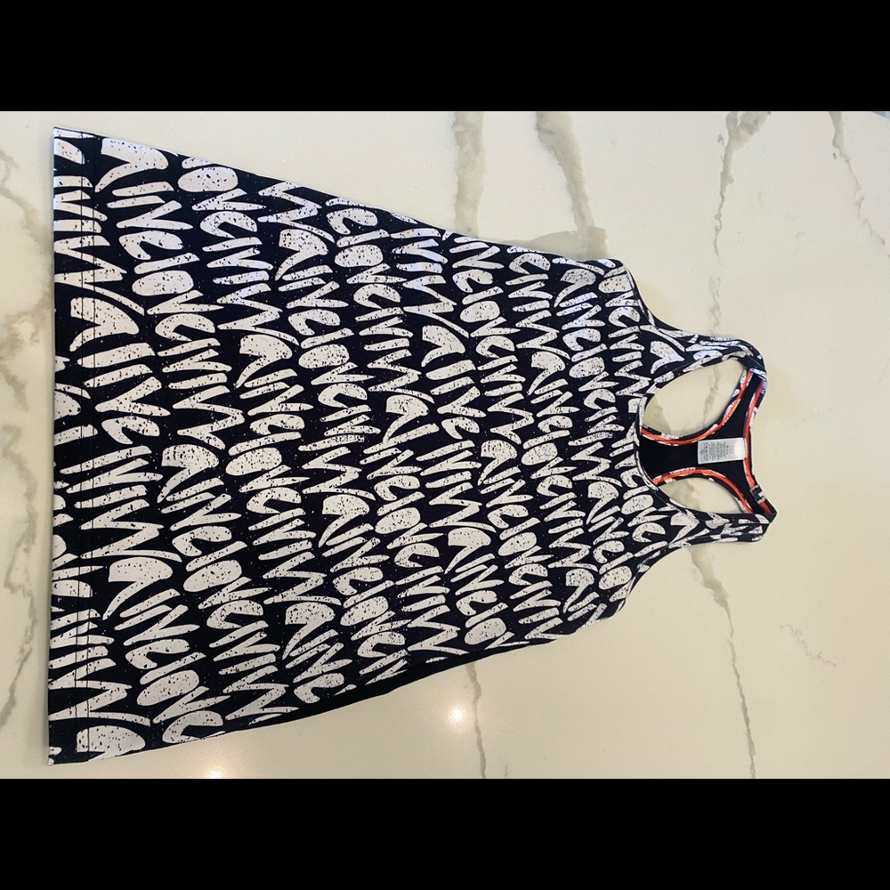 Black and white Ivivva workout tank top size S